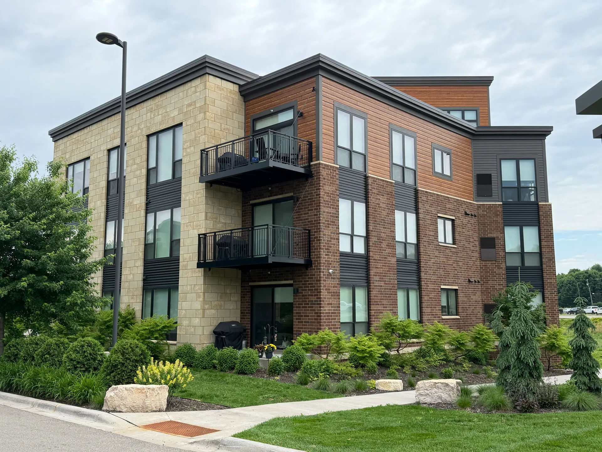 Twin Cities Apartment Curb Appeal