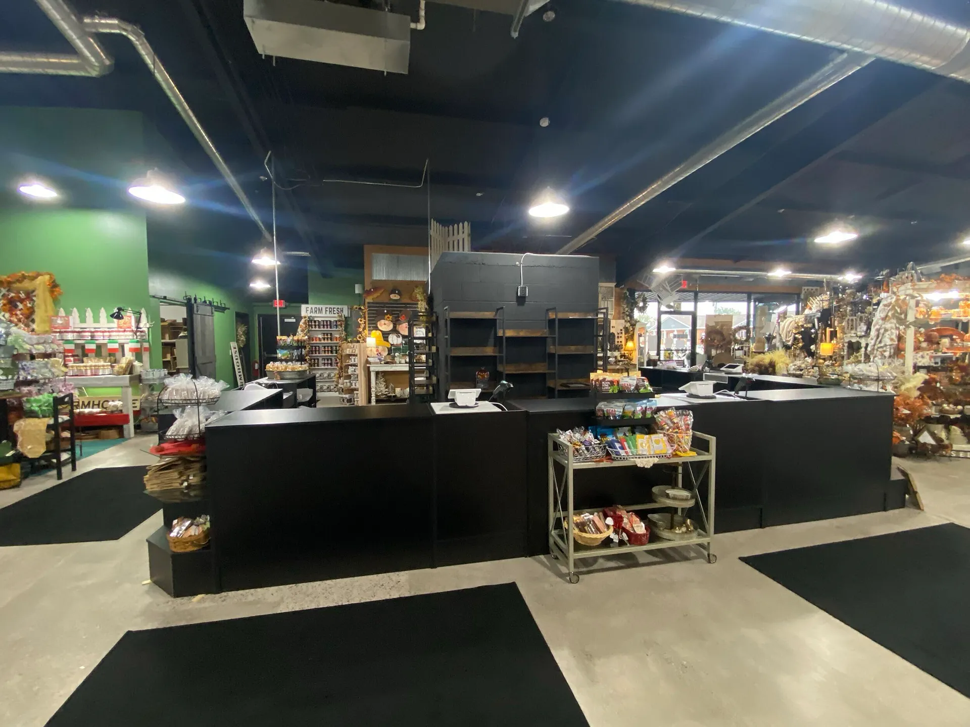 Commercial Retail Storefront Build-out Contractor in Minnesota